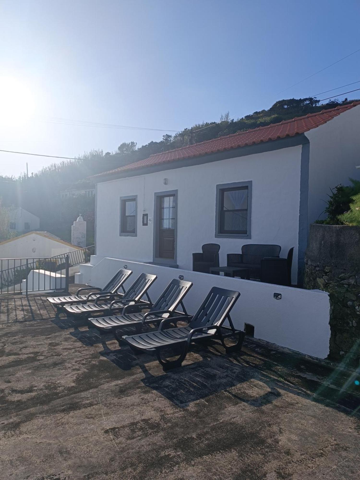 Alojamento Local M&I Lajes das Flores Exterior photo
